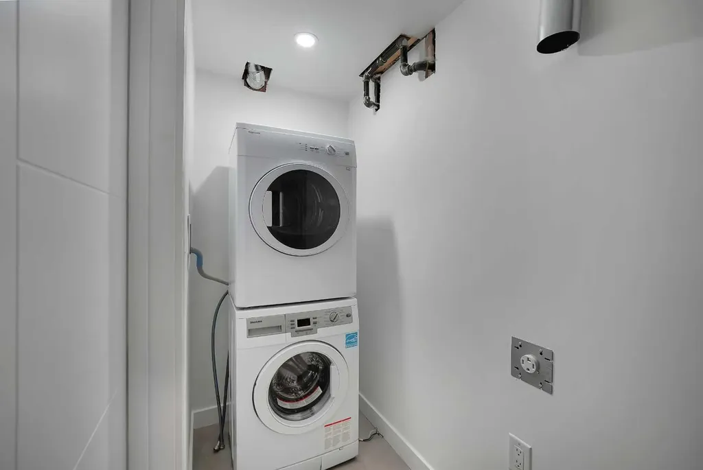 419 Acadia Drive SE Calgary AB T2J 0A9