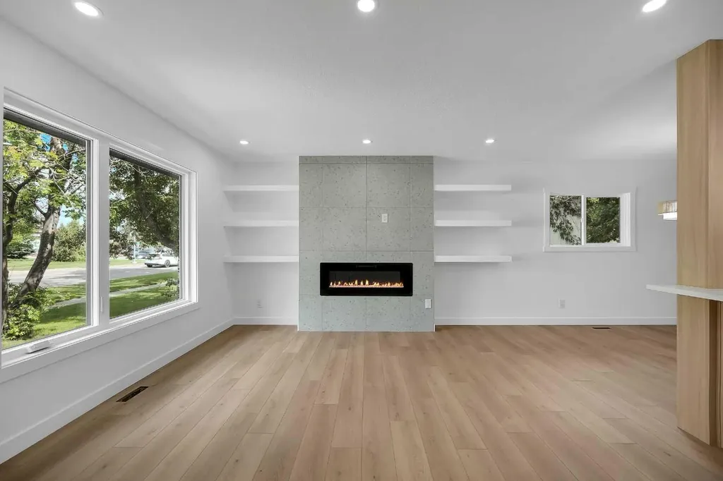 419 Acadia Drive SE Calgary AB T2J 0A9