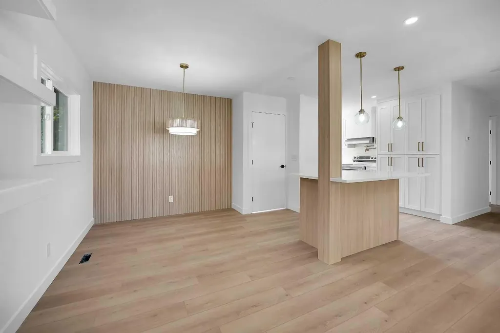 419 Acadia Drive SE Calgary AB T2J 0A9