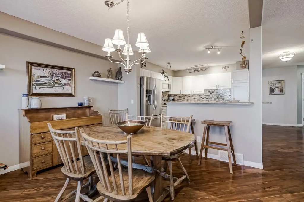 200 Sandstone Drive NW Calgary AB T3K4N7