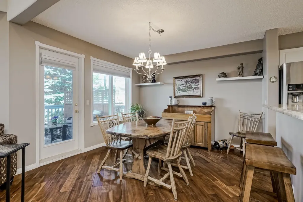 200 Sandstone Drive NW Calgary AB T3K4N7