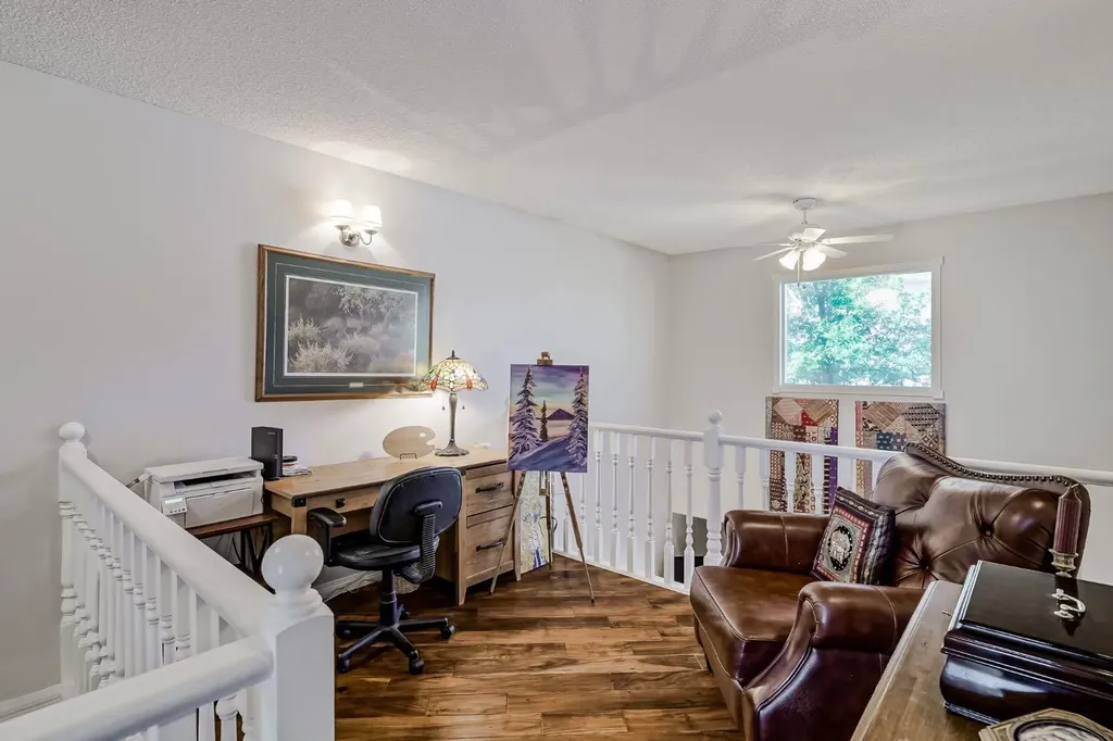 200 Sandstone Drive NW Calgary AB T3K4N7