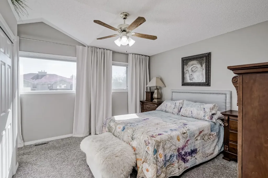 200 Sandstone Drive NW Calgary AB T3K4N7