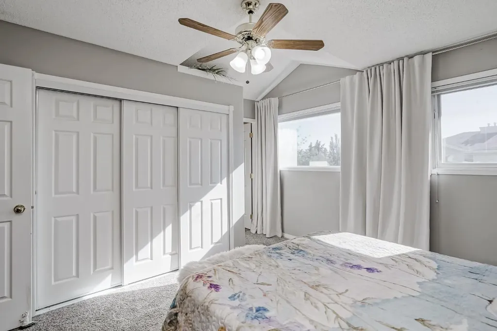 200 Sandstone Drive NW Calgary AB T3K4N7