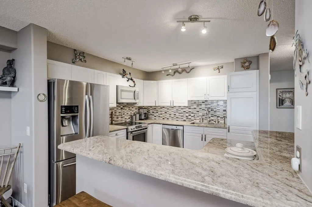 200 Sandstone Drive NW Calgary AB T3K4N7