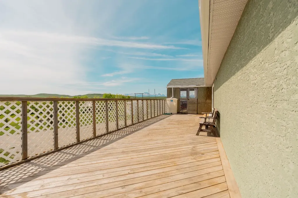 265036 Twp Road 30 Cardston AB T0K 0K0