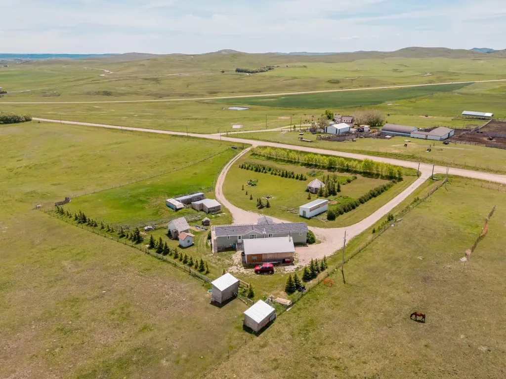 265036 Twp Road 30 Cardston AB T0K 0K0