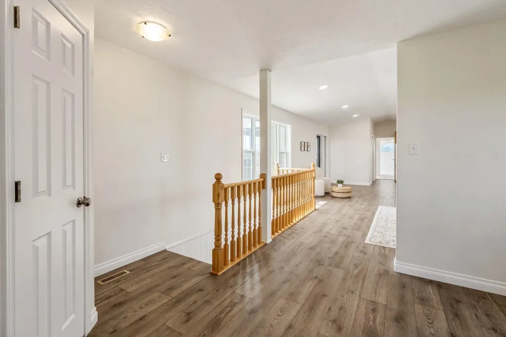 265036 Twp Road 30 Cardston AB T0K 0K0