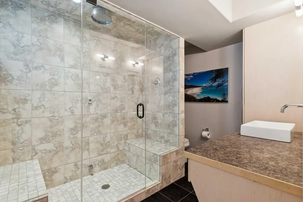 2405 26 Street SW Calgary AB T3E 2A6