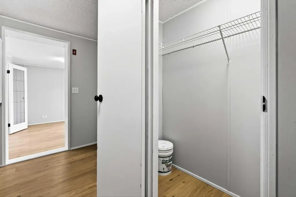 411 5 Street NW Sundre AB T0M 1X0