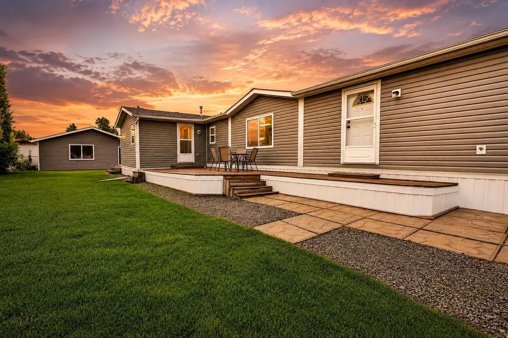 411 5 Street NW Sundre AB T0M 1X0