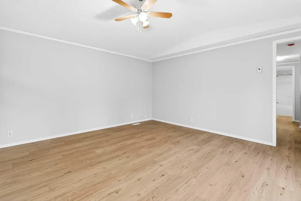 411 5 Street NW Sundre AB T0M 1X0