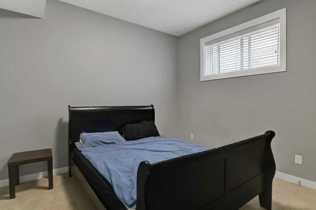 10138 85a Street Grande Prairie AB T8X 0N7