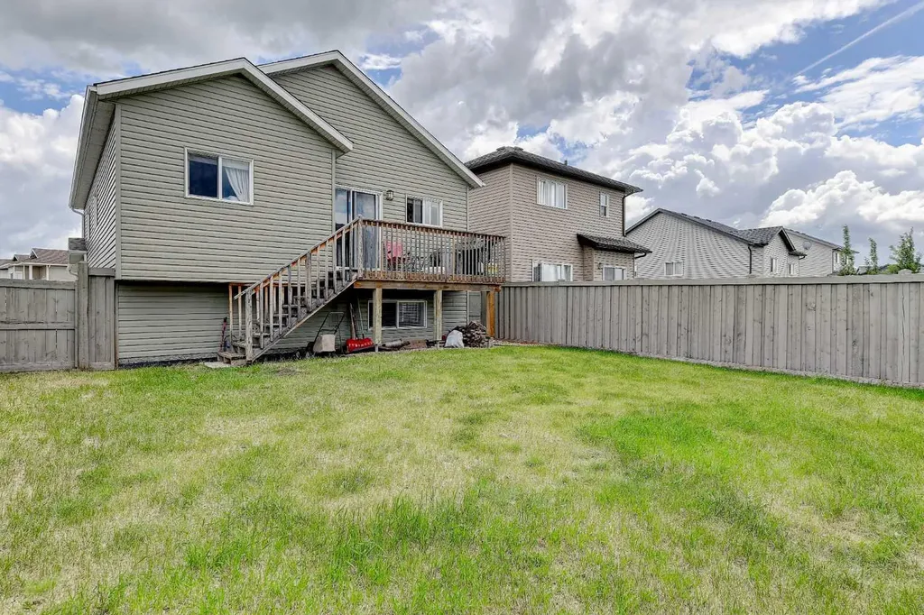 10138 85a Street Grande Prairie AB T8X 0N7