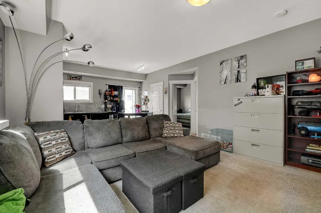 10138 85a Street Grande Prairie AB T8X 0N7