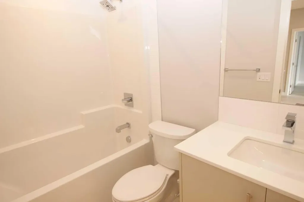 8370 Broadcast Avenue SW Calgary AB T3H 6L3