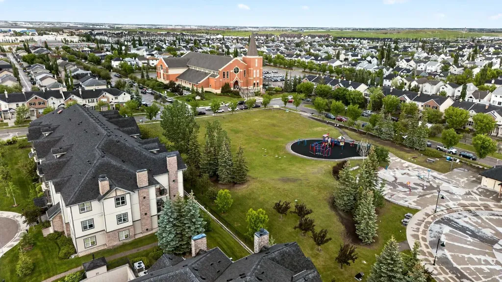 37 Prestwick Drive SE Calgary AB T2Z 4Z2