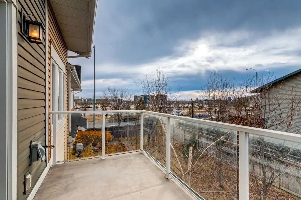 64 Auburn Bay Close SE Calgary AB T3M 0Y5