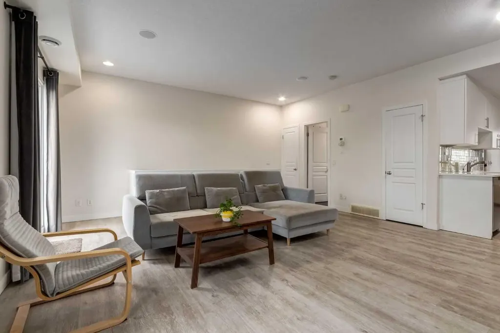 64 Auburn Bay Close SE Calgary AB T3M 0Y5