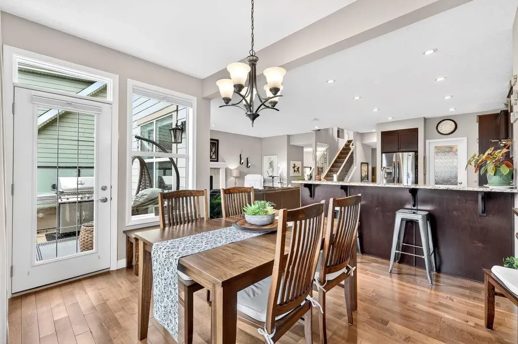 283 Mahogany Terrace SE Calgary AB T3M 0T5