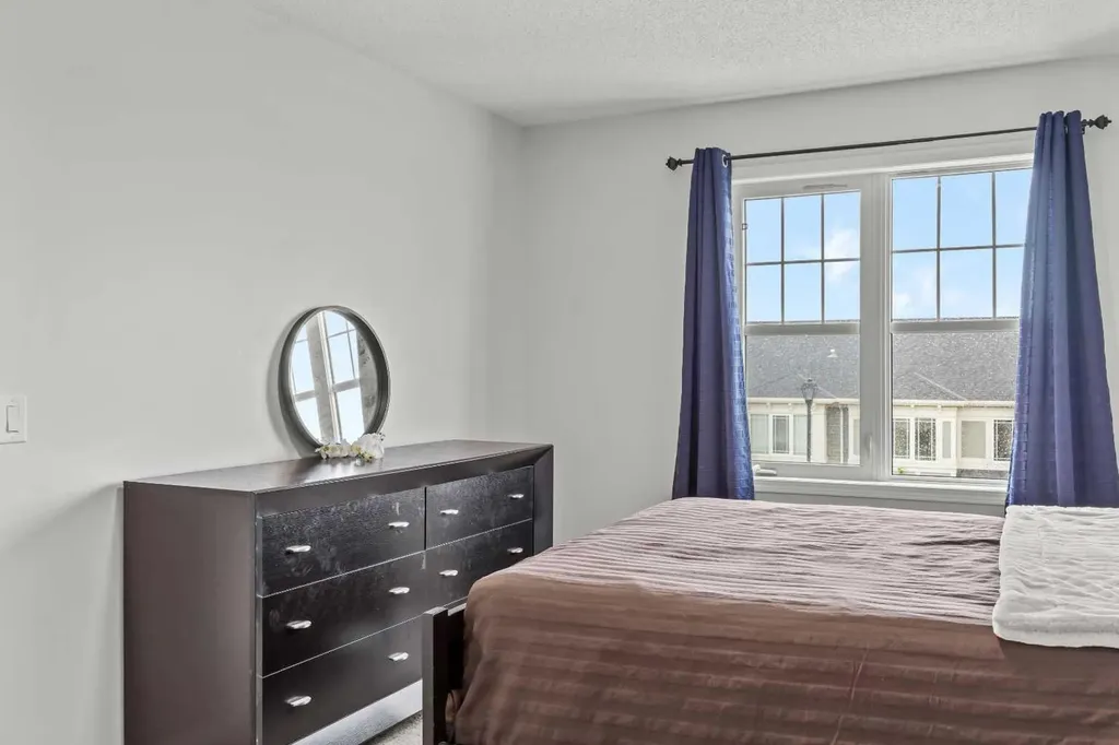 11 Windford Crescent SW Airdrie AB T4B 4A4
