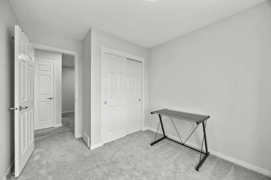 11 Windford Crescent SW Airdrie AB T4B 4A4
