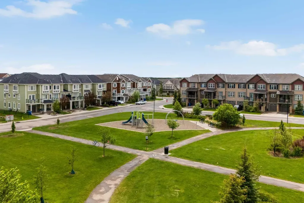 11 Windford Crescent SW Airdrie AB T4B 4A4