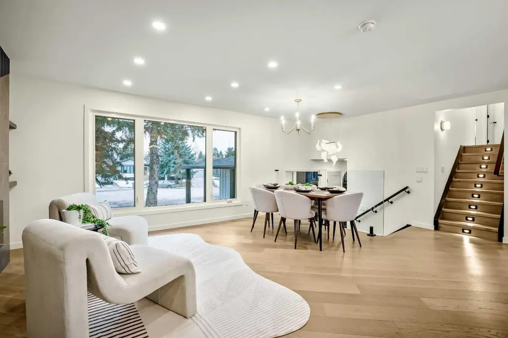 216 Oakridge Place SW Calgary AB T2V 1V2
