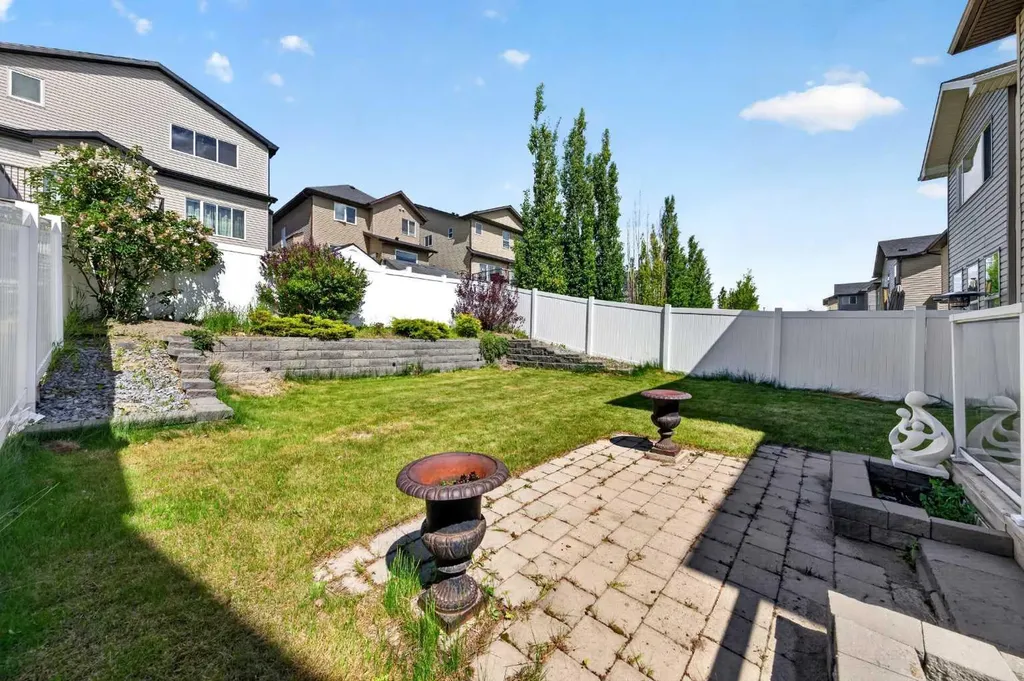 27 Panatella Row NW Calgary AB T3K 0V5
