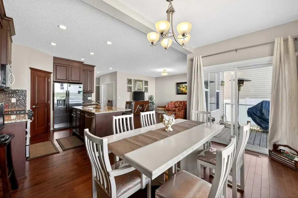 27 Panatella Row NW Calgary AB T3K 0V5