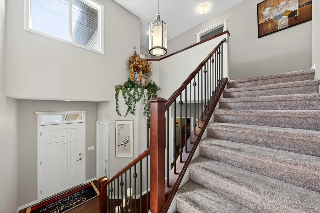 27 Panatella Row NW Calgary AB T3K 0V5