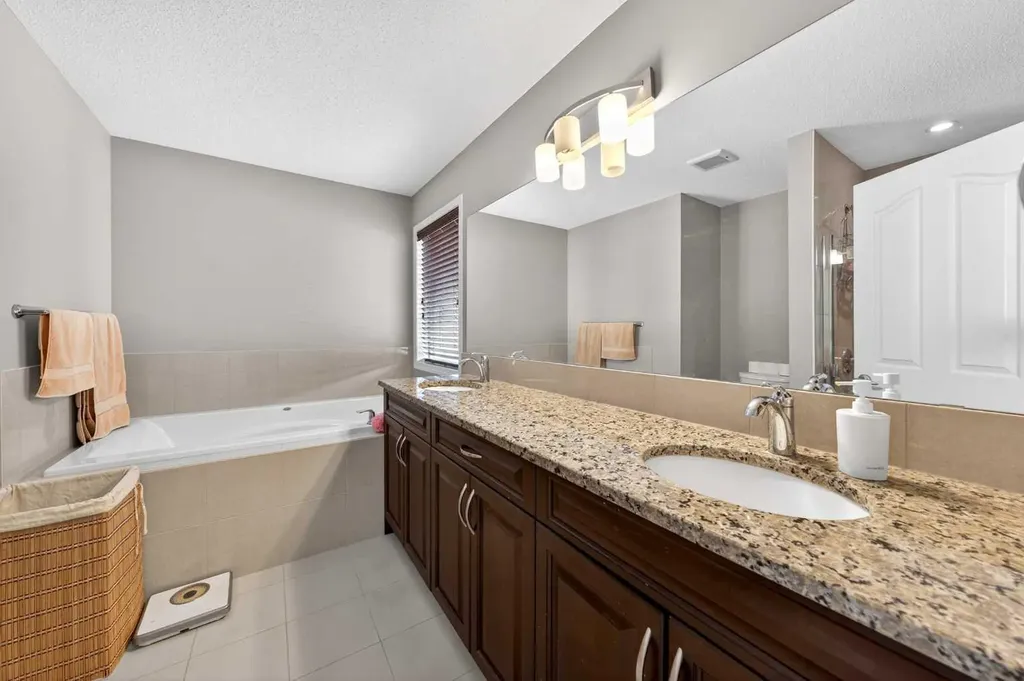 27 Panatella Row NW Calgary AB T3K 0V5