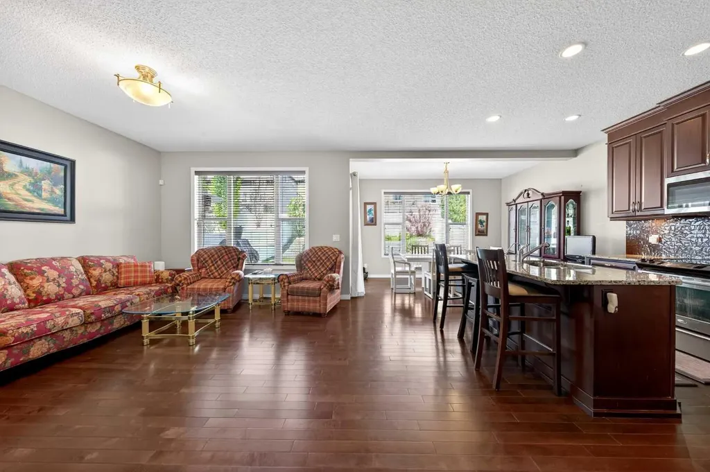 27 Panatella Row NW Calgary AB T3K 0V5