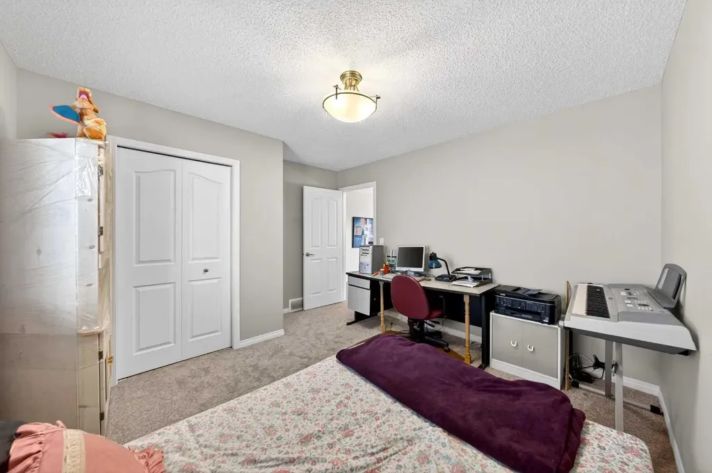 27 Panatella Row NW Calgary AB T3K 0V5
