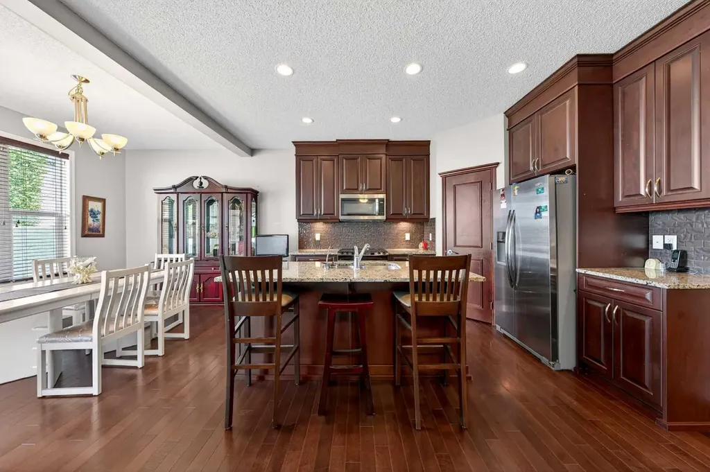 27 Panatella Row NW Calgary AB T3K 0V5