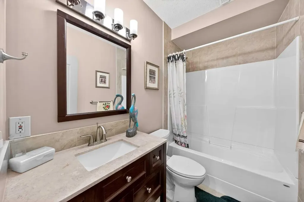 27 Panatella Row NW Calgary AB T3K 0V5