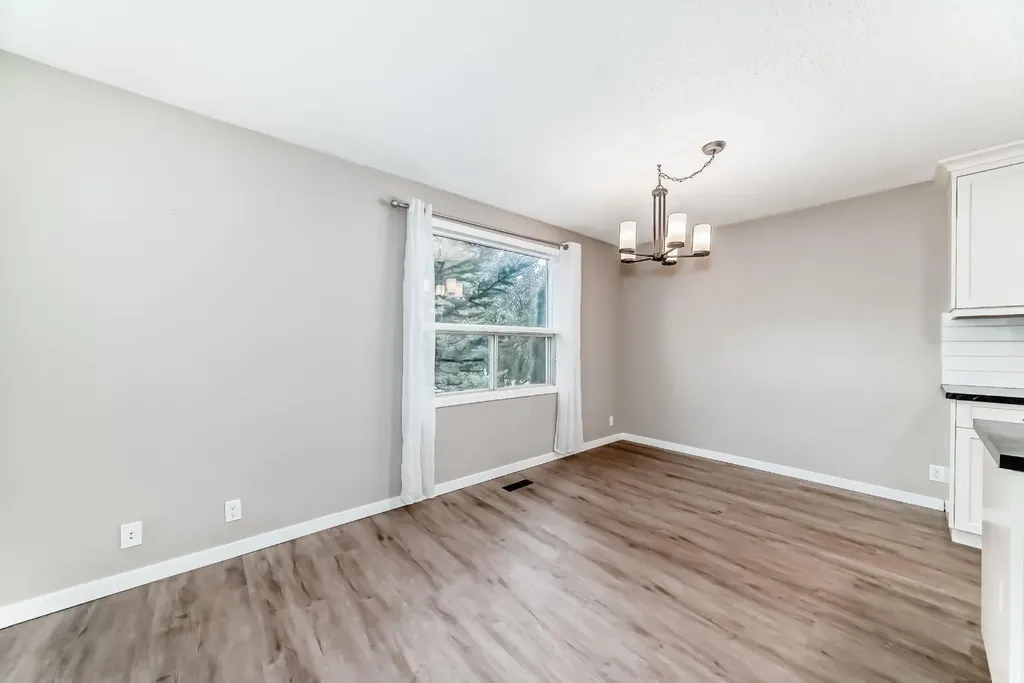 35 Green Meadow Crescent Strathmore AB T1P 1H4