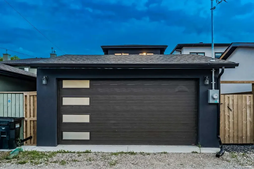2626 4 Avenue NW Calgary AB T2N 0P6