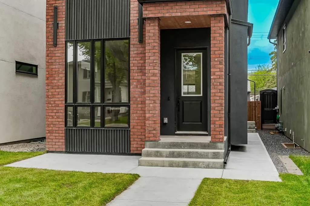 2626 4 Avenue NW Calgary AB T2N 0P6