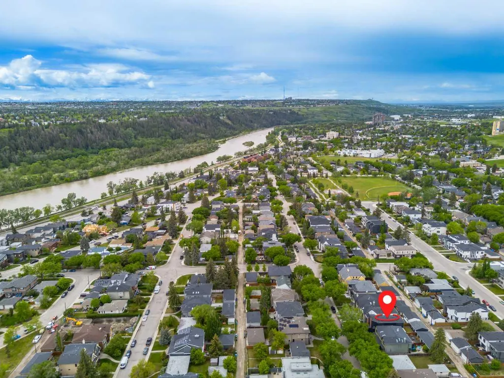 2626 4 Avenue NW Calgary AB T2N 0P6