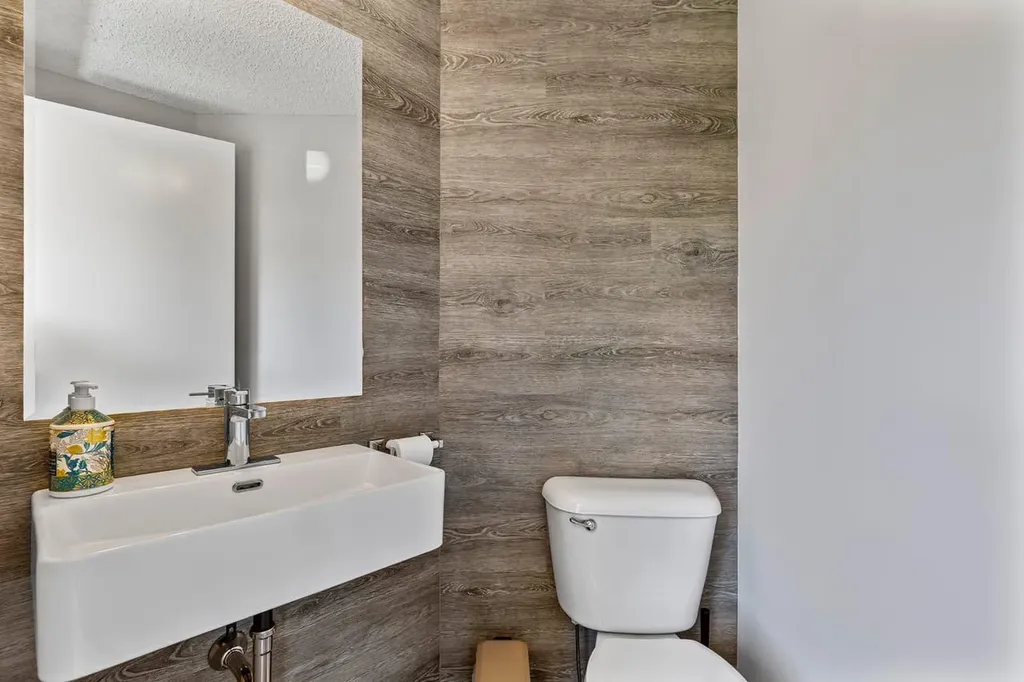 122 Auburn Bay Heights SE Calgary AB T3M 0A7
