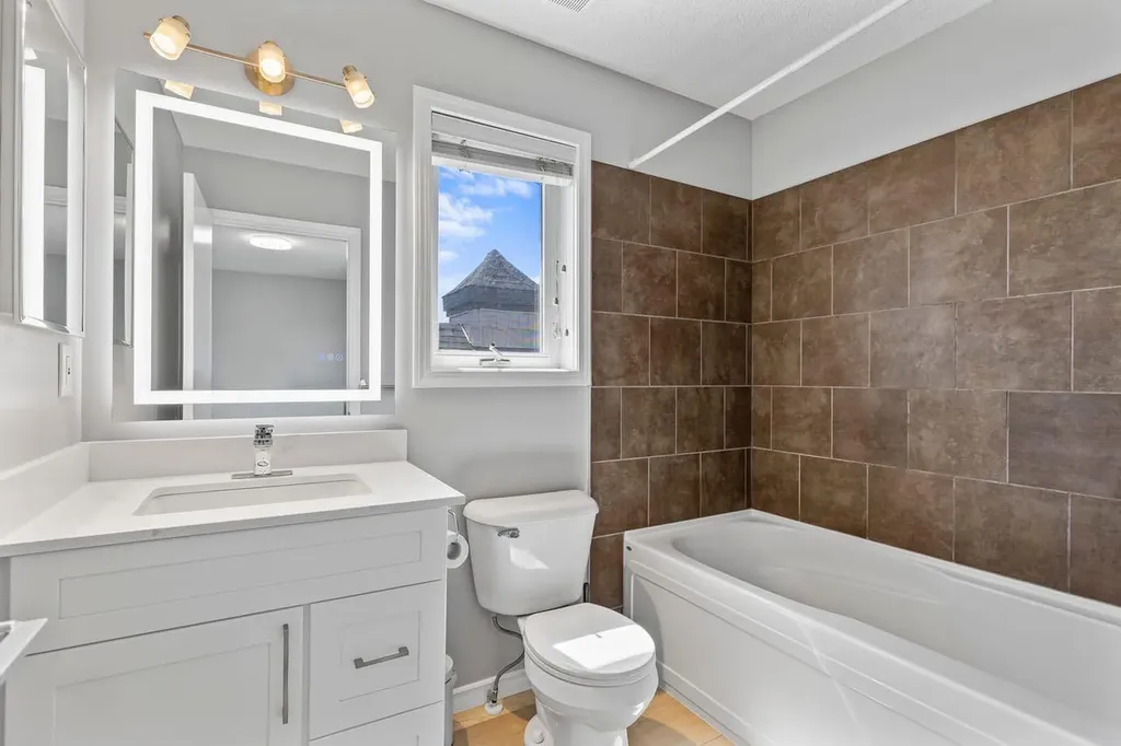 122 Auburn Bay Heights SE Calgary AB T3M 0A7