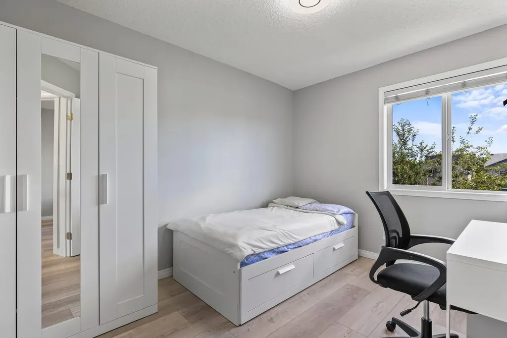 122 Auburn Bay Heights SE Calgary AB T3M 0A7