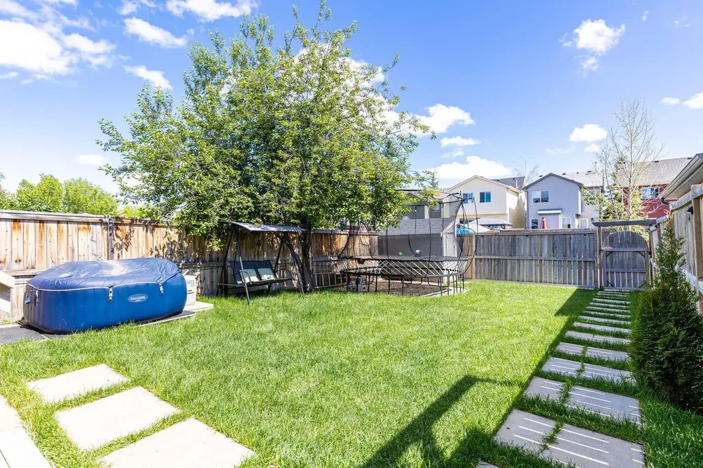 122 Auburn Bay Heights SE Calgary AB T3M 0A7