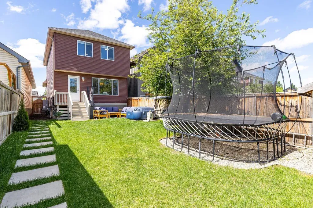 122 Auburn Bay Heights SE Calgary AB T3M 0A7