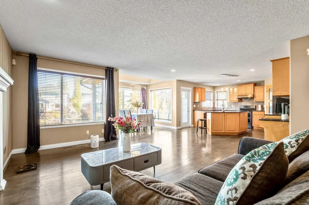 123 Cranwell Close SE Calgary AB T3M 1B1