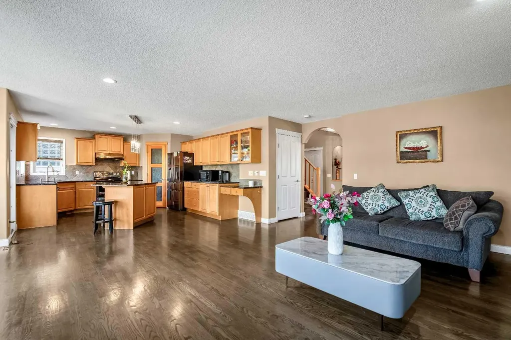 123 Cranwell Close SE Calgary AB T3M 1B1