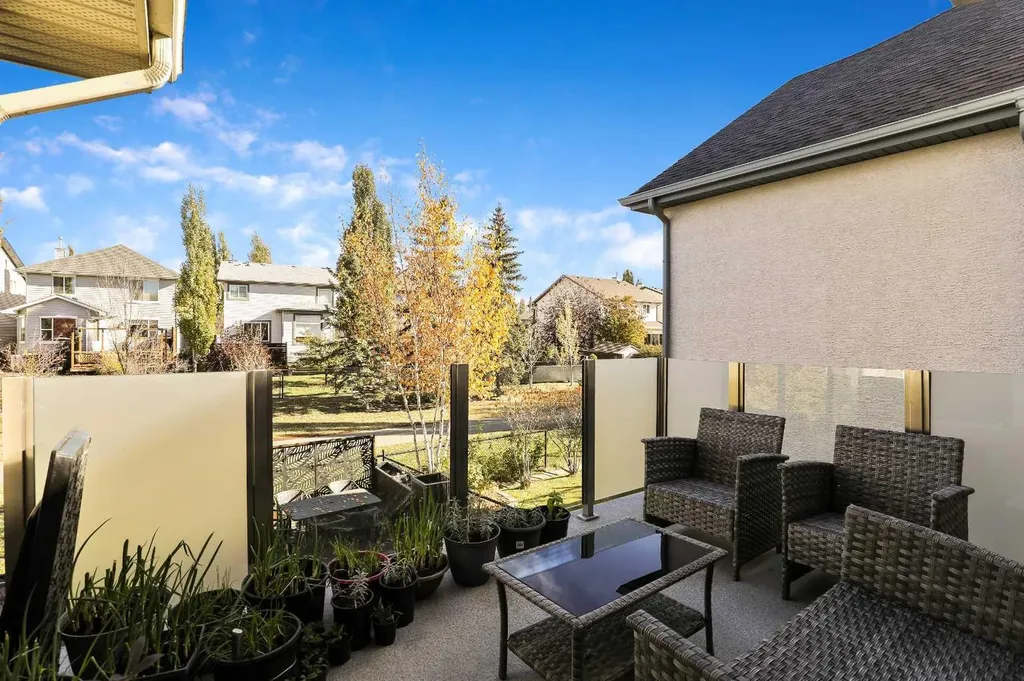 123 Cranwell Close SE Calgary AB T3M 1B1
