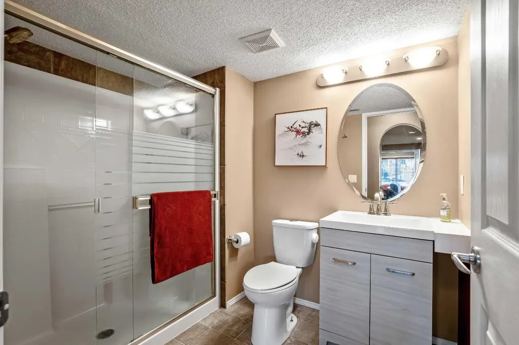 123 Cranwell Close SE Calgary AB T3M 1B1