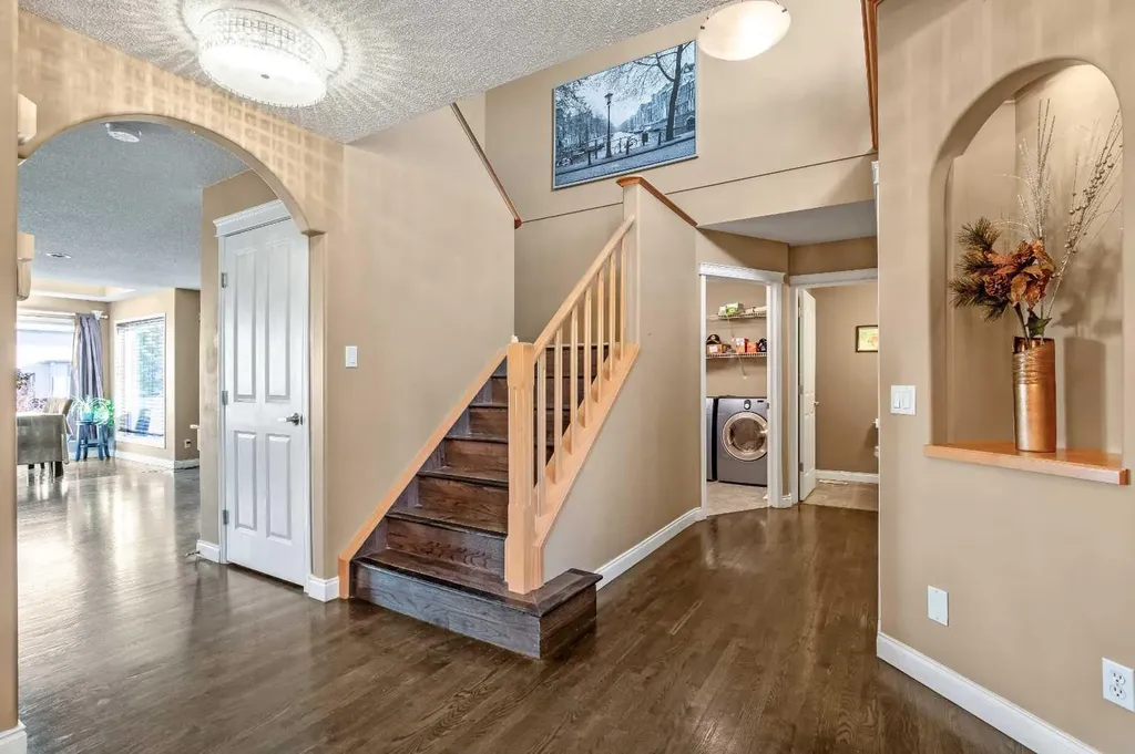 123 Cranwell Close SE Calgary AB T3M 1B1